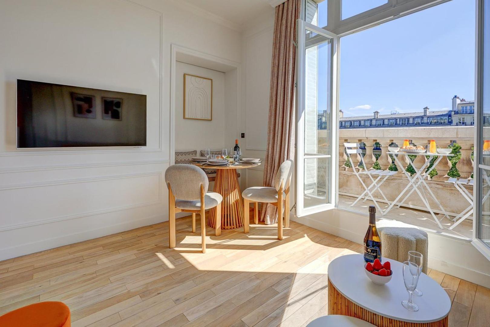 Appartement 407 Elysee 76- Superbe Vue Champs Elysees Paris